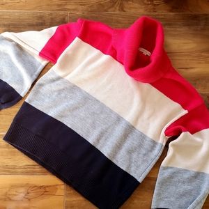 SKIES ARE BLUE Turtleneck Short Sweater - XS Worn/Washed once.